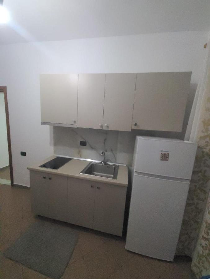 Hotel Noel Wlora Zewnętrze zdjęcie