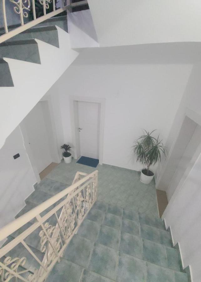 Hotel Noel Wlora Zewnętrze zdjęcie