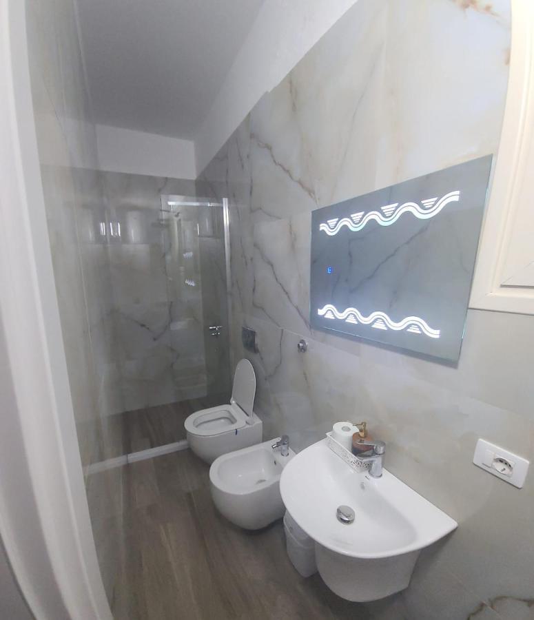Hotel Noel Wlora Zewnętrze zdjęcie