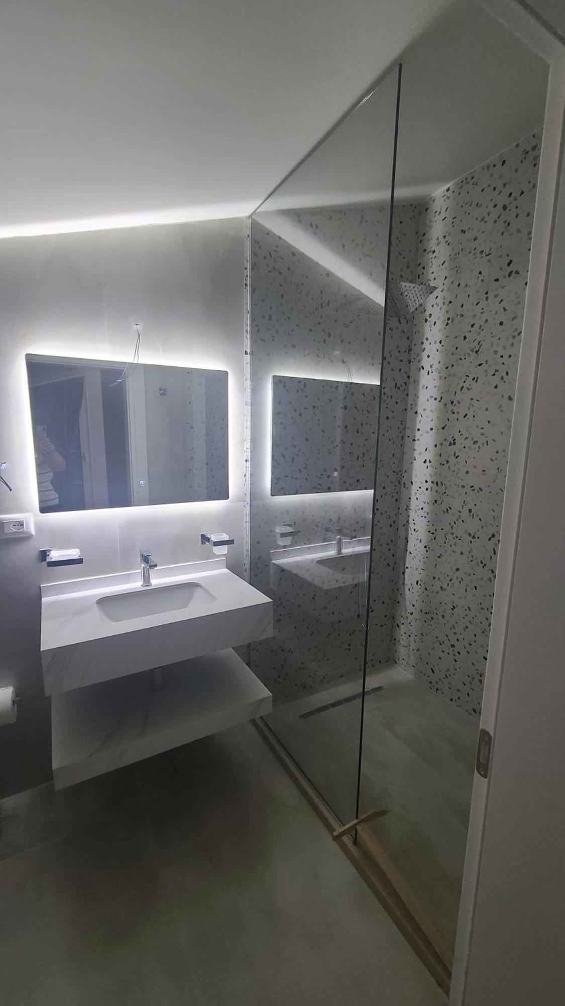Hotel Noel Wlora Zewnętrze zdjęcie