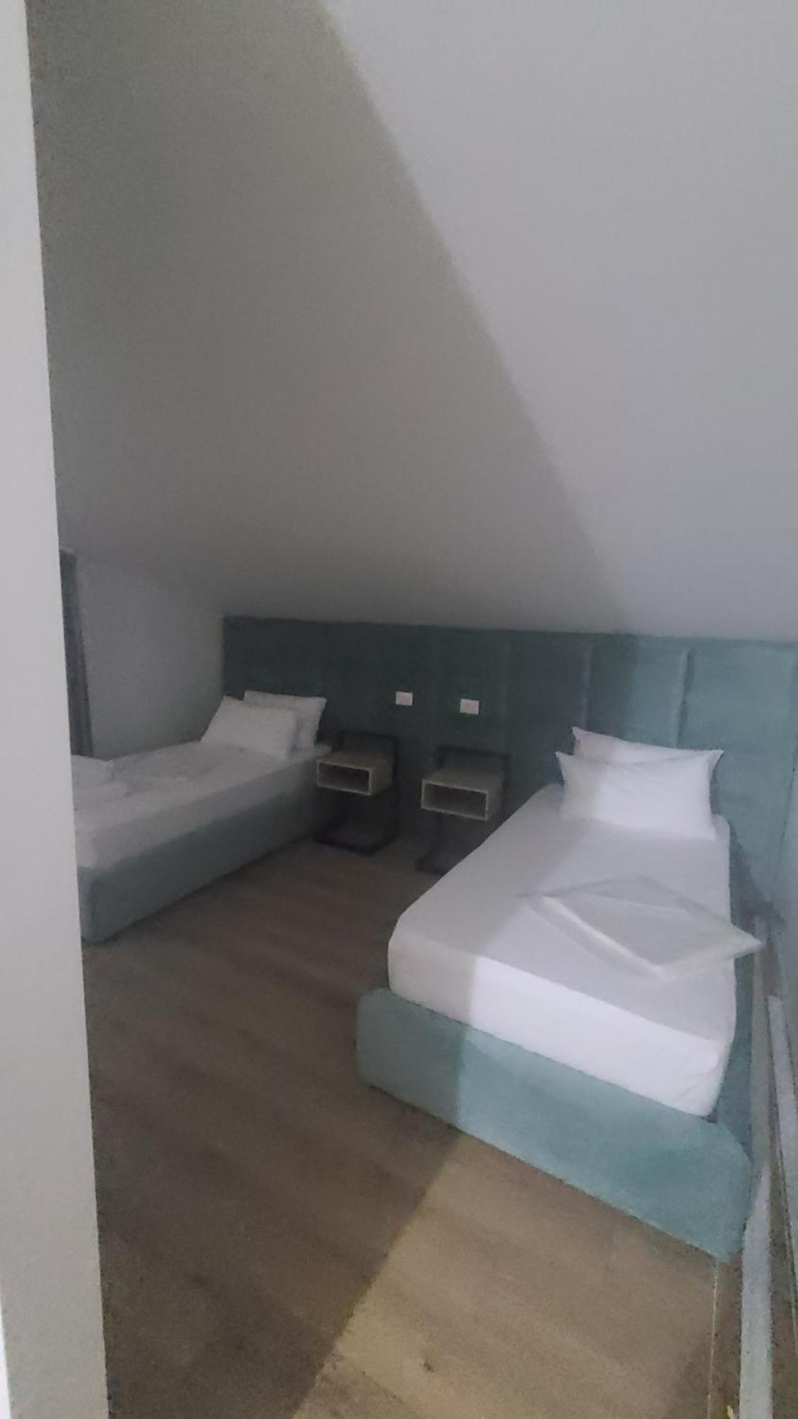 Hotel Noel Wlora Zewnętrze zdjęcie