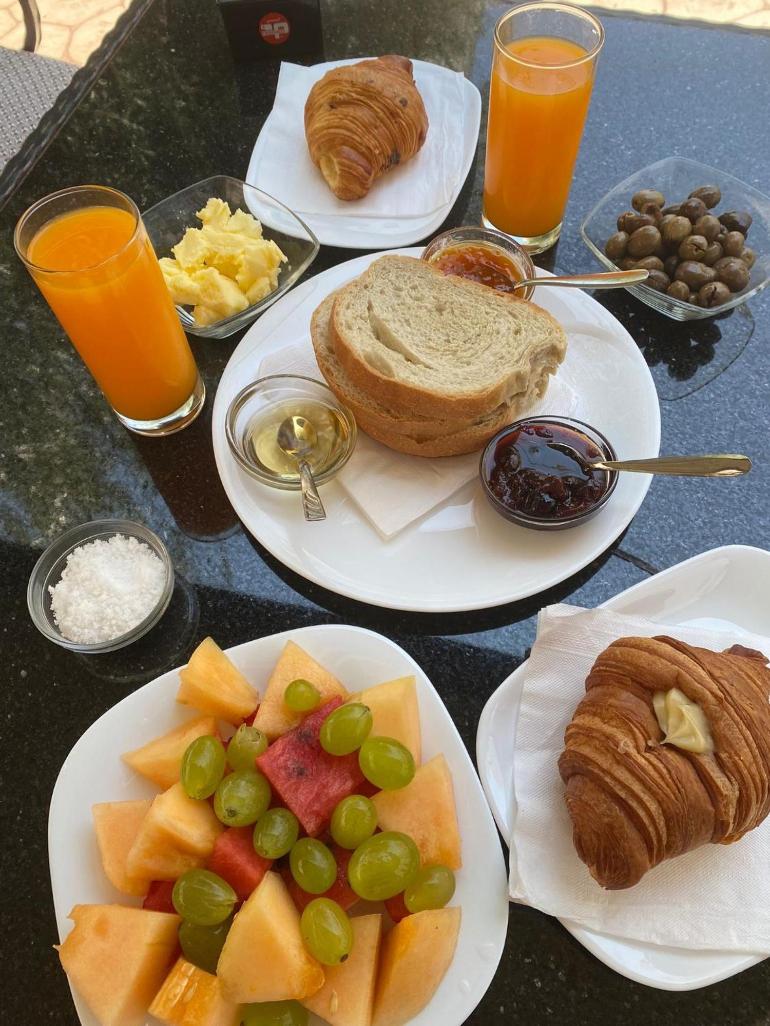 Hotel Noel Wlora Zewnętrze zdjęcie